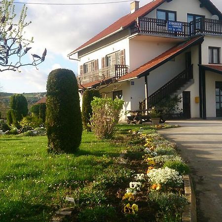 Apartman Marija Brajdic Rakovica Εξωτερικό φωτογραφία