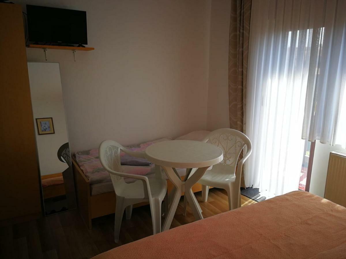 Apartman Marija Brajdic Rakovica Εξωτερικό φωτογραφία